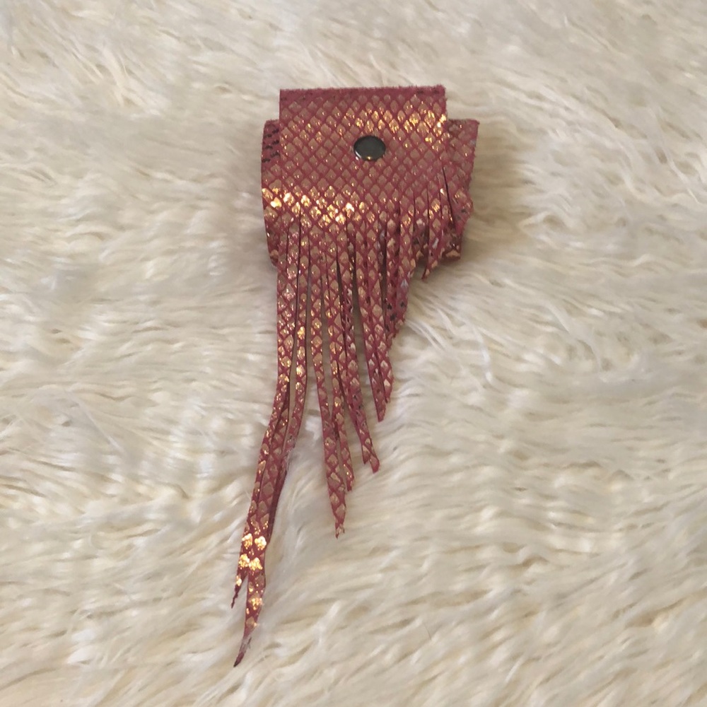 Pink gold leather cuff - Picture 2 of 9